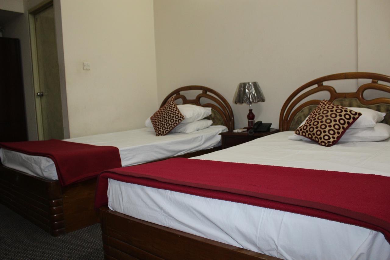 Hotel Uttara Dhaka Esterno foto