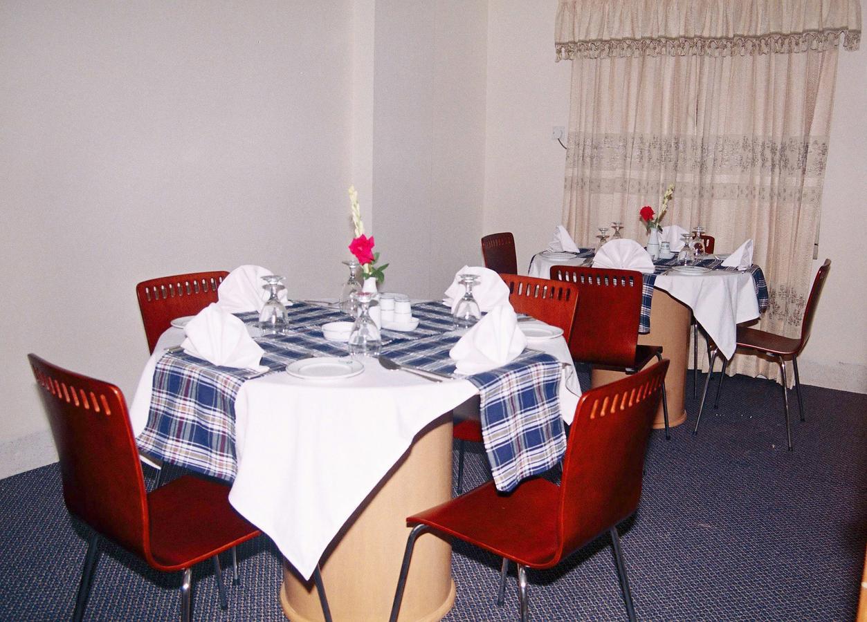 Hotel Uttara Dhaka Esterno foto