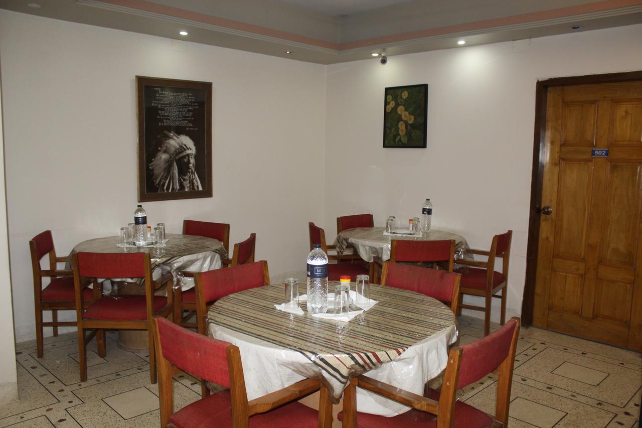 Hotel Uttara Dhaka Esterno foto